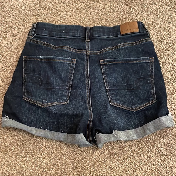 American Eagle high rise distressed shorts, size 8 - Picture 5 of 6